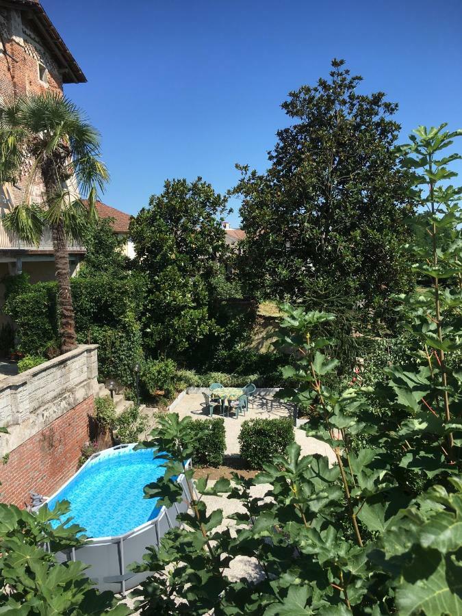 Hotel Castello Della Bastia Balocco Exterior foto