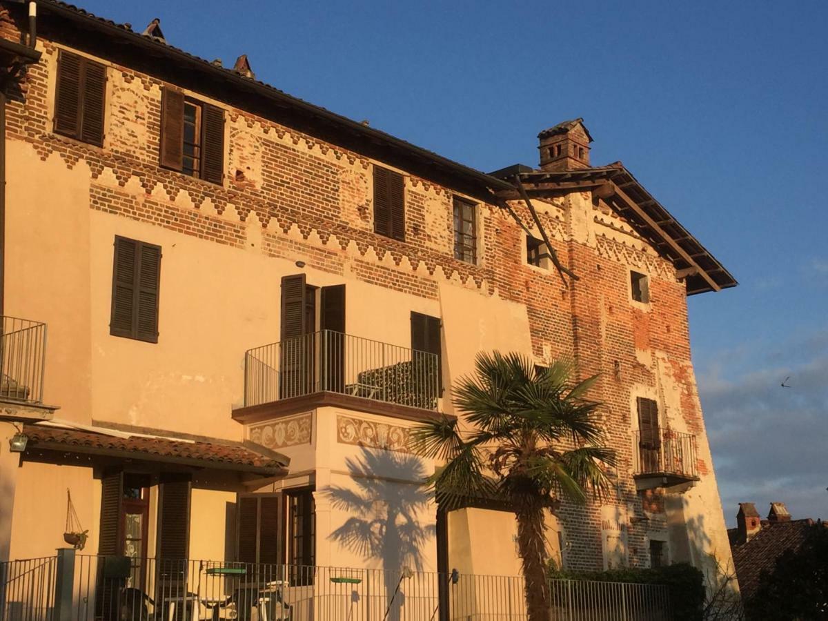 Hotel Castello Della Bastia Balocco Exterior foto