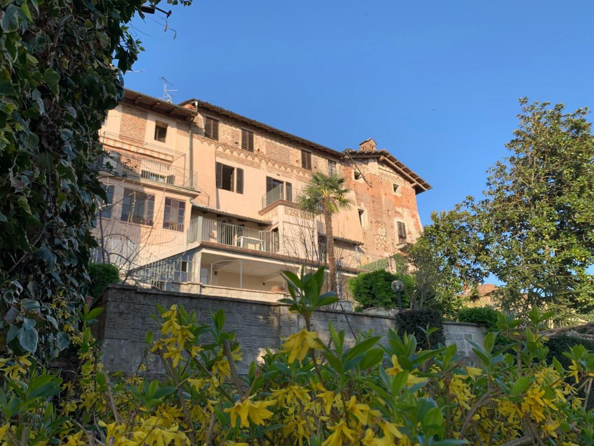 Hotel Castello Della Bastia Balocco Exterior foto